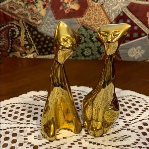 Matching solid brass polished Siamese cats